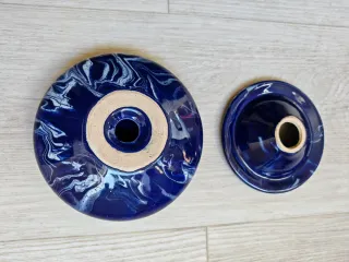Posacenere blu in ceramica con venature