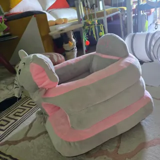 Silla bebé elefante peluche rosa.