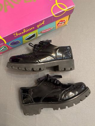 Zapatos negros Paola niña talla 35