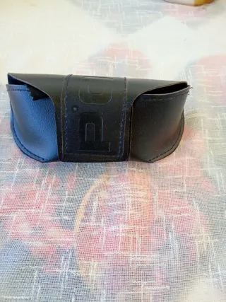 Occhiali da sole aviator oro lenti rosse