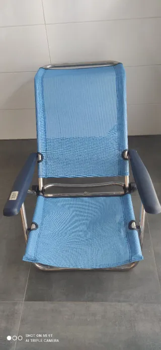 Sillón de playa plegable azul