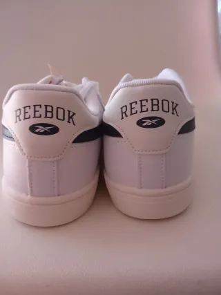 Zapatillas Reebok de Hombre Blancas y Azul Nuevas