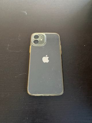 iPhone 12 64 GB con accesorios