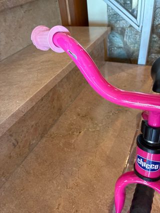 Bicicleta Chicco sin pedales rosa