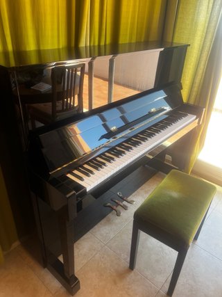 OFERTA Piano Kawai Negro Brillante