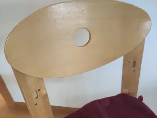Trona de madera