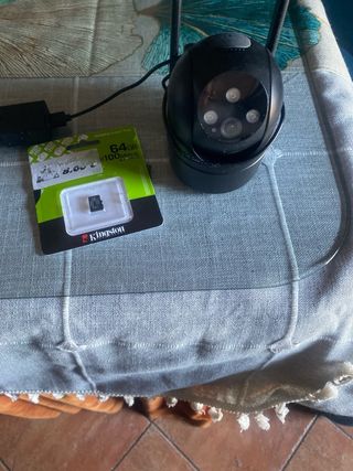 Cámara Vigilancia + Tarjeta 64GB Kingston dememori