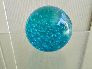 Pisapapeles cristal azul burbujas, ikea vintage