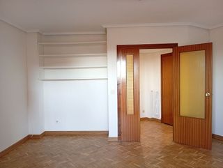 Piso en alquiler en La Granja en Zaragoza