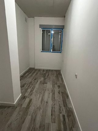 Piso en alquiler en La Buhaira en Sevilla