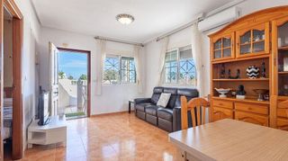 Chalet en venta en La Siesta - El Salado - Torreta en Torrevieja
