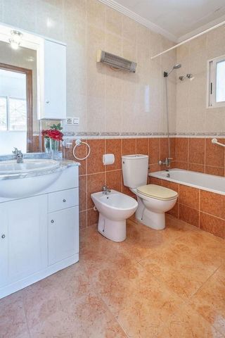 Chalet en venta en La Siesta - El Salado - Torreta en Torrevieja