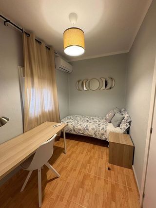 Piso en alquiler en San Gil en Sevilla