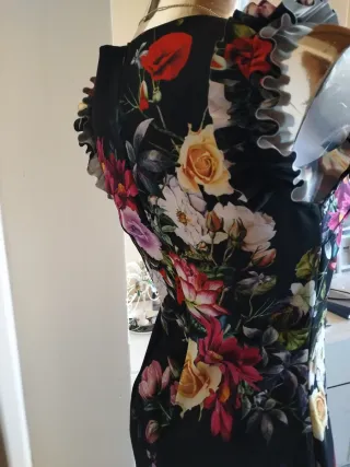 Vestito floreale nero taglia M