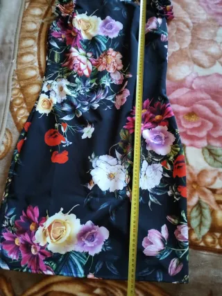 Vestito floreale nero taglia M