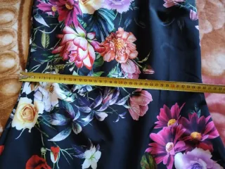 Vestito floreale nero taglia M