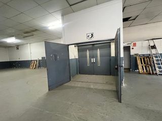 Nave industrial en alquiler en San Roc - El Remei en Badalona