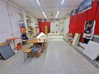 Local comercial en alquiler en Universidad en Getafe