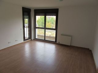 Piso en alquiler en Miralbueno en Zaragoza