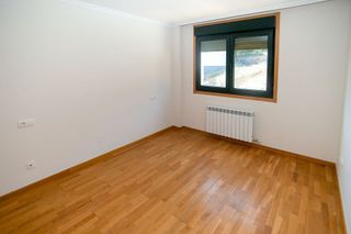 Piso en venta en Sarria