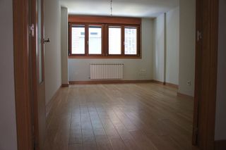 Piso en alquiler en Centro en Gijón