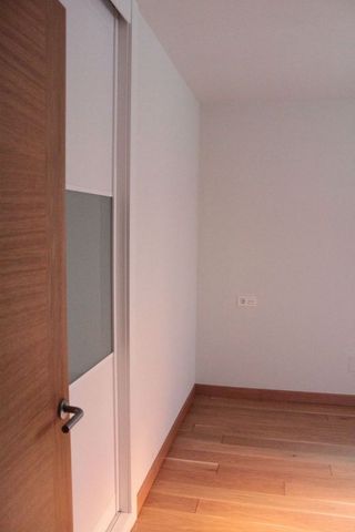 Piso en alquiler en Centro en Gijón