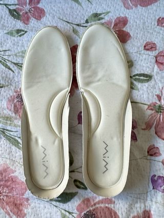 Zapatillas plataforma beige casi nuevas