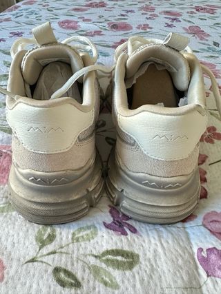 Zapatillas plataforma beige casi nuevas