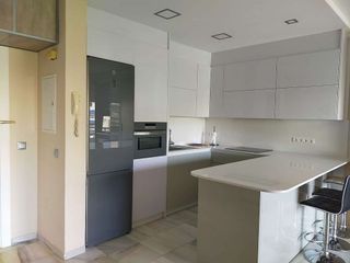 Piso en alquiler en Playamar en Torremolinos