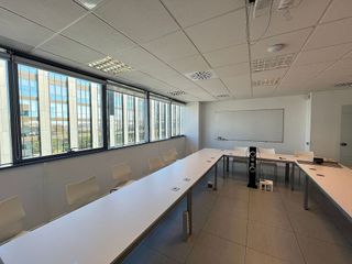 Oficina en alquiler en Sant Just Desvern