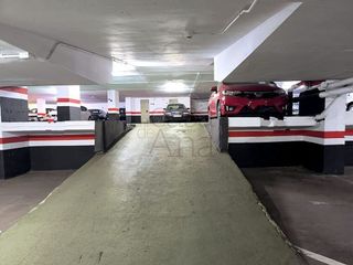 Garaje en alquiler en Barrio de Abando en Bilbao