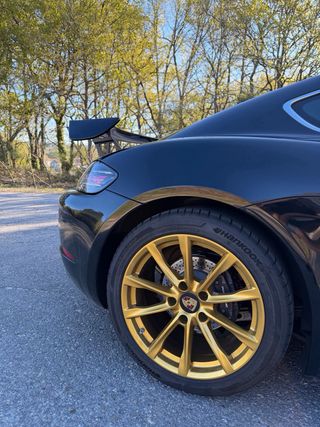 Porsche Cayman 2016