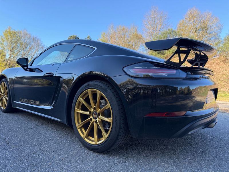 Porsche Cayman 2016 - foto 1