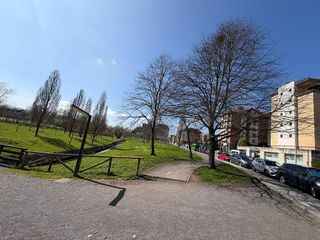 Garaje en alquiler en Viesques en Gijón