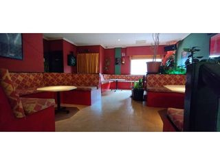 Local comercial en alquiler en Argés