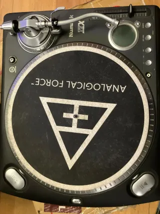 2 Platos Numark TTX + 1 para piezas
