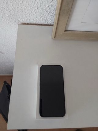 iPhone 13 Negro/Azul Marino