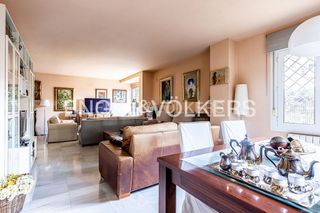 Piso en alquiler en El Porvenir en Sevilla