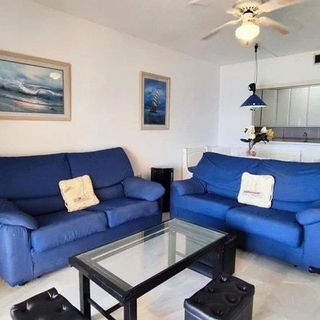 Piso en alquiler en Playa de los Boliches en Fuengirola