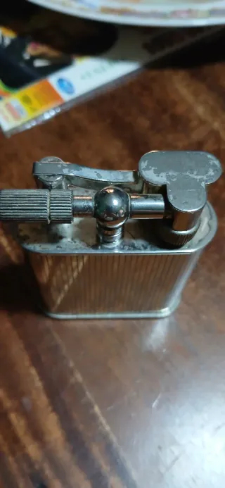 Accendino vintage Mario Valentino