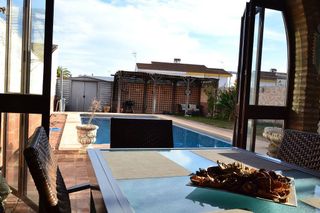 Casa pareada en venta en Espartinas