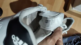 Lote Zapatillas Adidas Negras y Blancas