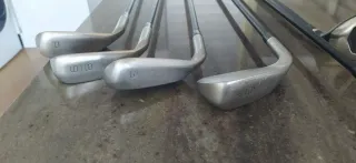 Juego palos de golf Inesis para principiantes