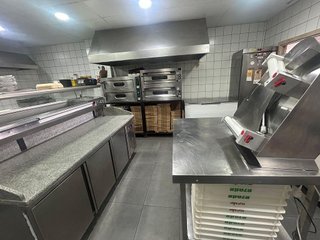 Local comercial en venta en Zona Norte en Estepona