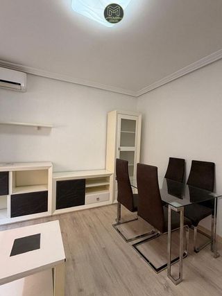 Piso en alquiler en Valdeastillas - Fuentezuelas en Jaén