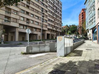 Garaje en venta en Calvario - Santa Rita en Vigo