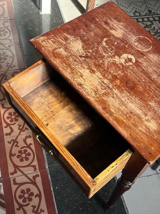 Mesita auxiliar vintage de madera