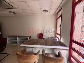 Oficina en alquiler en Santo Domingo en Oviedo