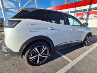 Peugeot 3008 2021