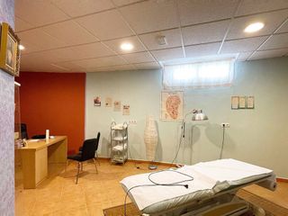 Local comercial en alquiler en Los Pacos en Fuengirola